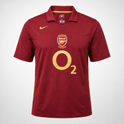 Queima de Estoque - Camisa Retrô Arsenal 2006 - Henry 14 - Tamanho G
